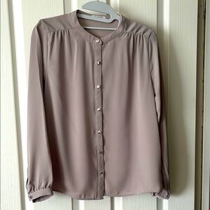 Elegant Women's Button-Up Blouse - beige